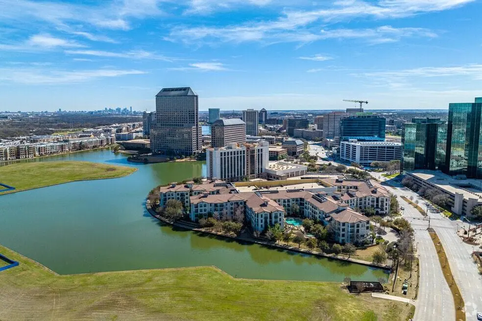View of Irving neighborhoods and streets